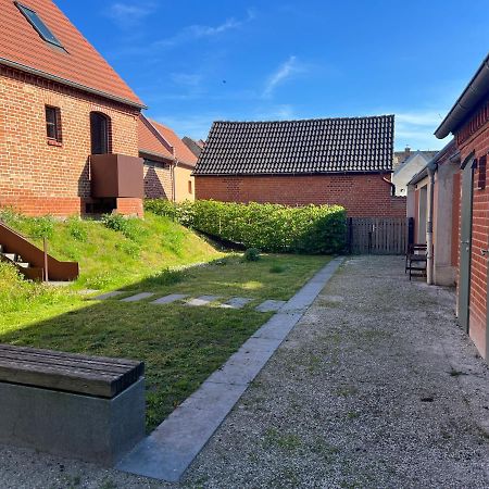 Kyritzer Budenhaus Buitenkant foto